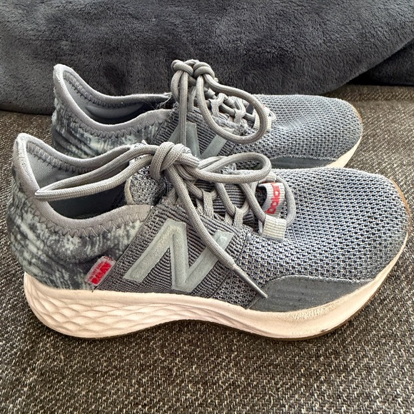 New Balance Other - New Balance Fresh Foam Roav Running Shoes Kids Size 10.5 Steel Blue White￼